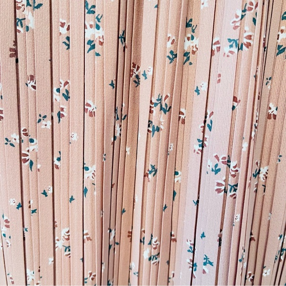 CodeX MODE, pleated midi skirt - Picture 2 of 4